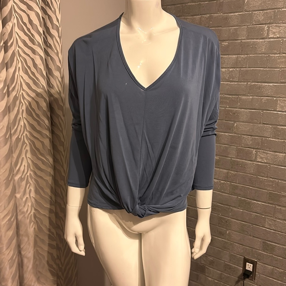 Lavender field blouse size large